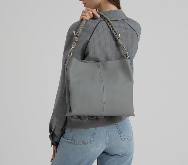 W Tote Grey