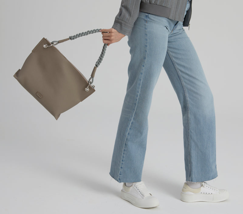 Joy L Beige