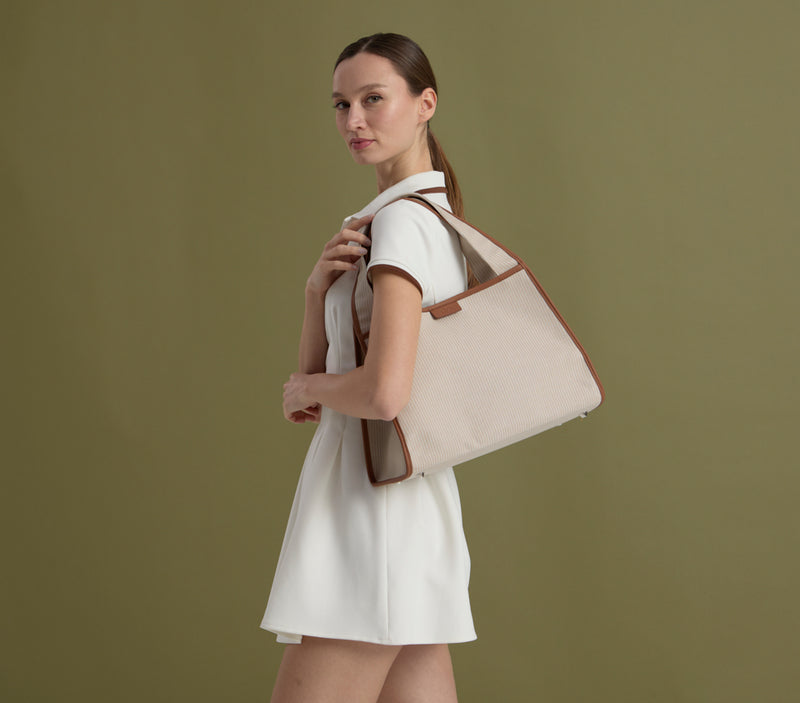 Molly Canvas Caramel Latte